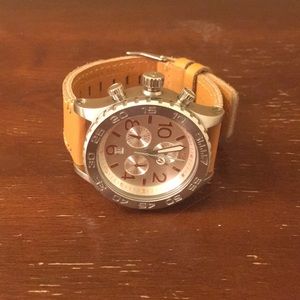 NIXON 🌪 The 40-20 Chrono